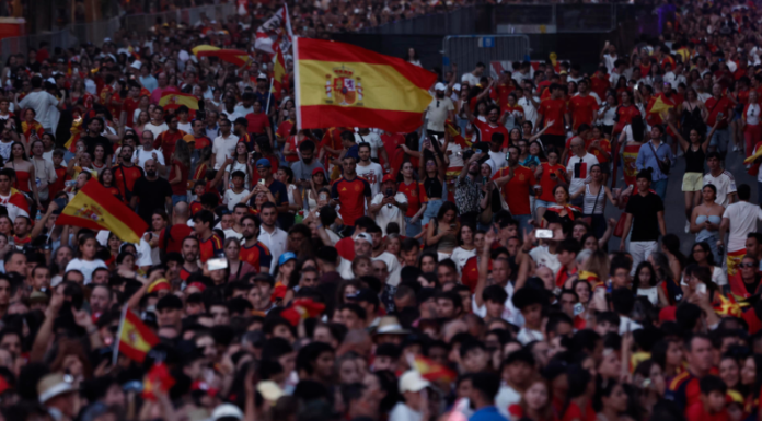 CASI DOS MILLONES DE AFICIONADOS RECIBEN A LA SELECCIÓN DE ESPAÑA TRAS CONQUISTAR EL MUNDIAL 2026